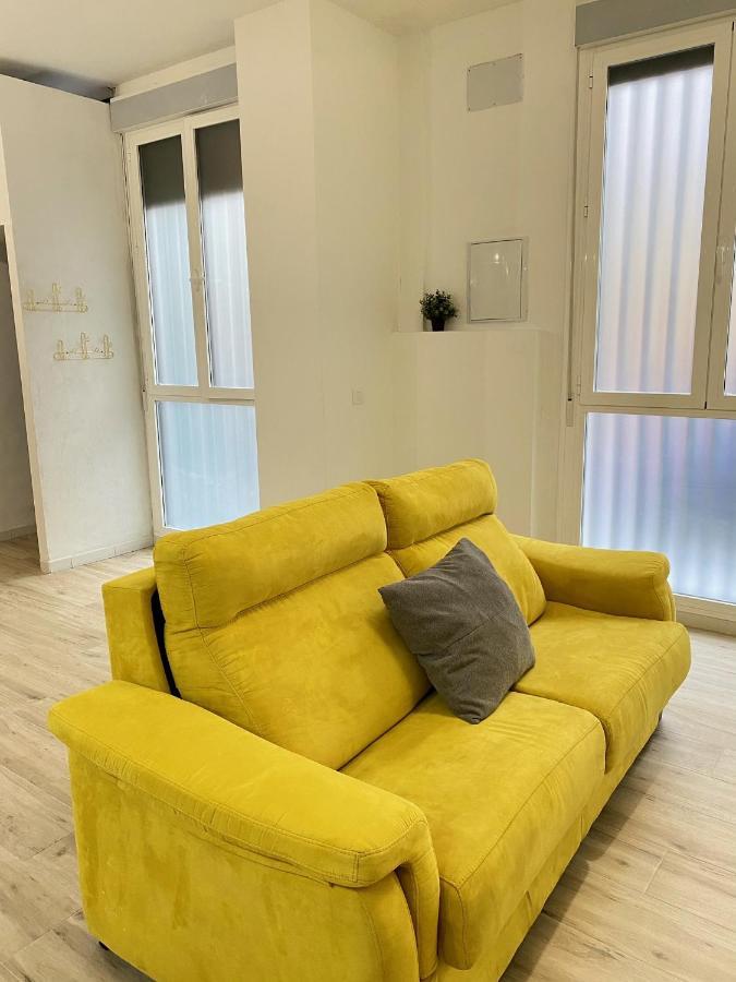 Flamenca Triana - Apartamento Wifi Con 2 Dormitorios 2 Sofas Camas 2 Banos إشبيلية المظهر الخارجي الصورة