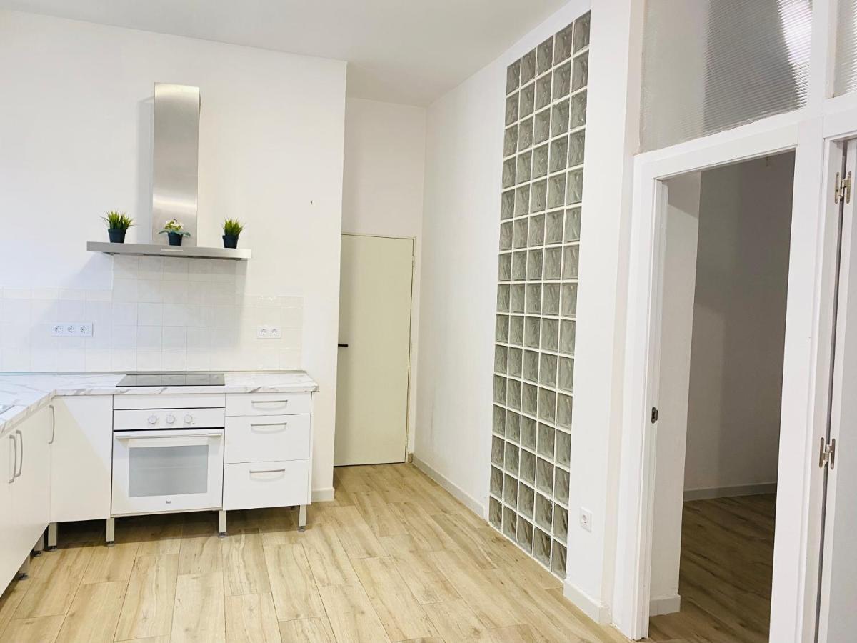 Flamenca Triana - Apartamento Wifi Con 2 Dormitorios 2 Sofas Camas 2 Banos إشبيلية المظهر الخارجي الصورة