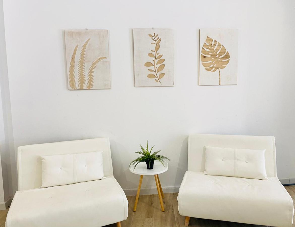 Flamenca Triana - Apartamento Wifi Con 2 Dormitorios 2 Sofas Camas 2 Banos إشبيلية المظهر الخارجي الصورة
