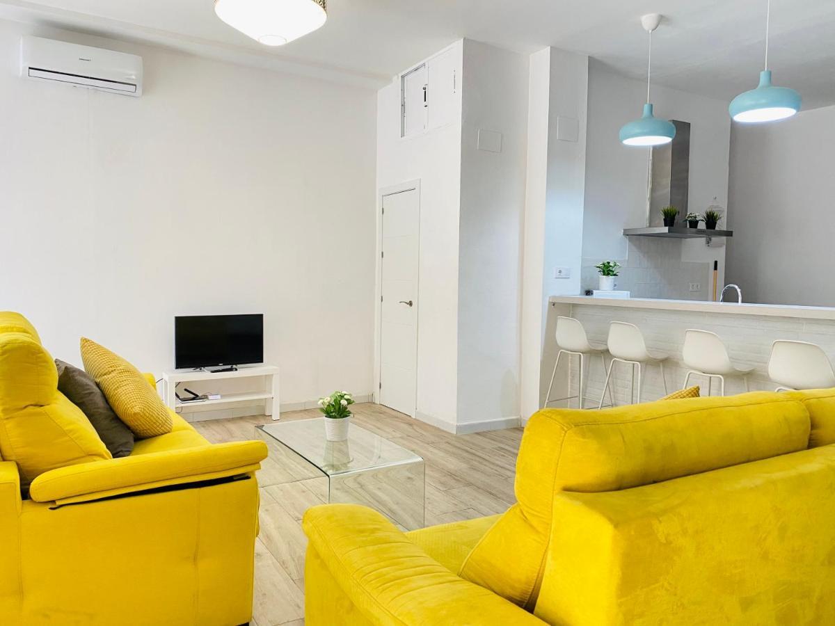 Flamenca Triana - Apartamento Wifi Con 2 Dormitorios 2 Sofas Camas 2 Banos إشبيلية المظهر الخارجي الصورة