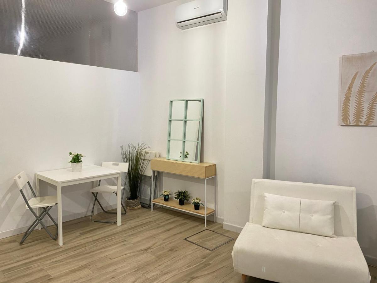 Flamenca Triana - Apartamento Wifi Con 2 Dormitorios 2 Sofas Camas 2 Banos إشبيلية المظهر الخارجي الصورة